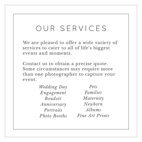 Promote your photography studio with the Modern Collage Services Cards. 