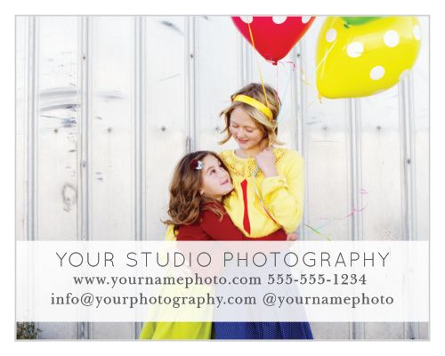 Advertise your photography studio with the Modern Family Contact Card.
