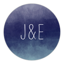 It’s all in the details. Our Pretty Lights Wedding Stickers are the perfect accessory for adding that extra touch to your wedding items.