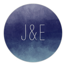 It’s all in the details. Our Pretty Lights Foil Wedding Stickers are the perfect accessory for adding that extra touch to your wedding items.