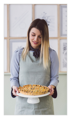 Our Photo Portrait Business Cards simply feature your photo or business logo.