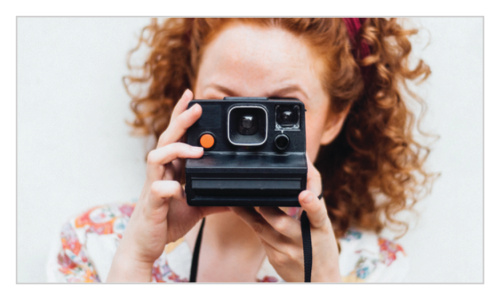 Our Photo Landscape Business Cards simply feature your photo or business logo.