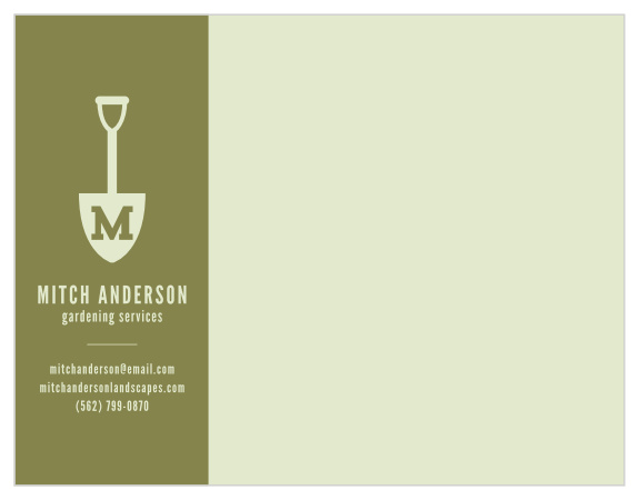 Add on the perfect handwritten note to your clientele with our Garden Shovel Business Stationeries. 