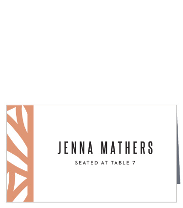 Get your guests to the correct table during your dinner with our Bold Frame Place Cards.