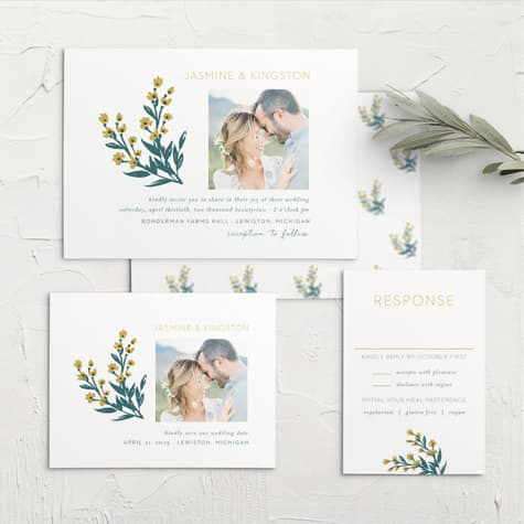 Daisy Daydream Wedding Invitations