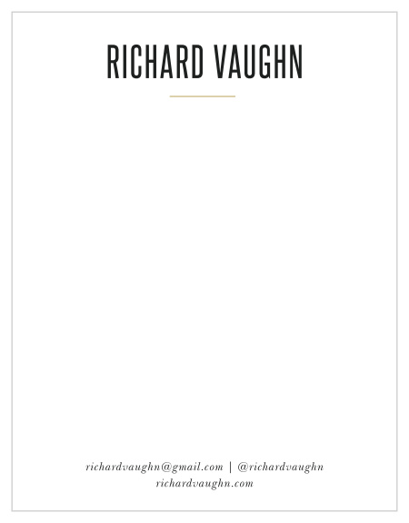 Add the perfect finishing touch to your handwritten notes to clients and coworkers with the professional look of our Modern Portrait Business Stationeries. 