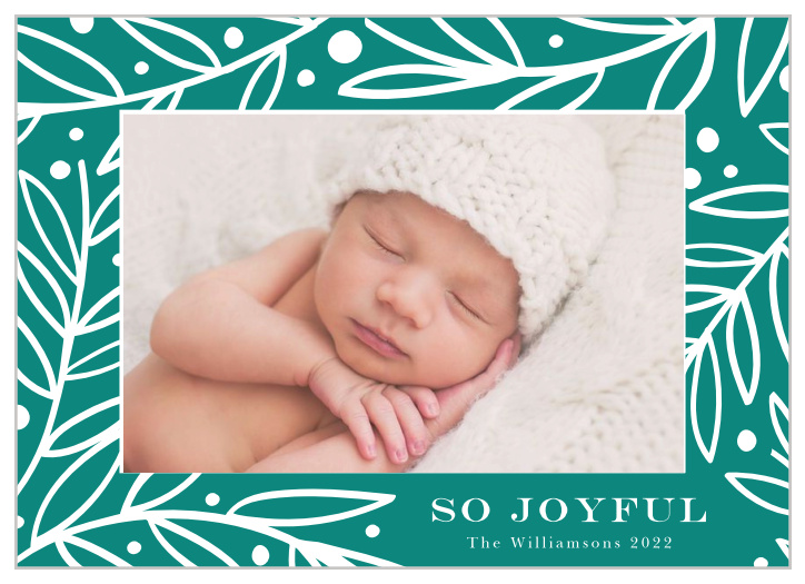 Give the gift of festive spirit with family and friends this season with the modern look of our Greenery Surround.