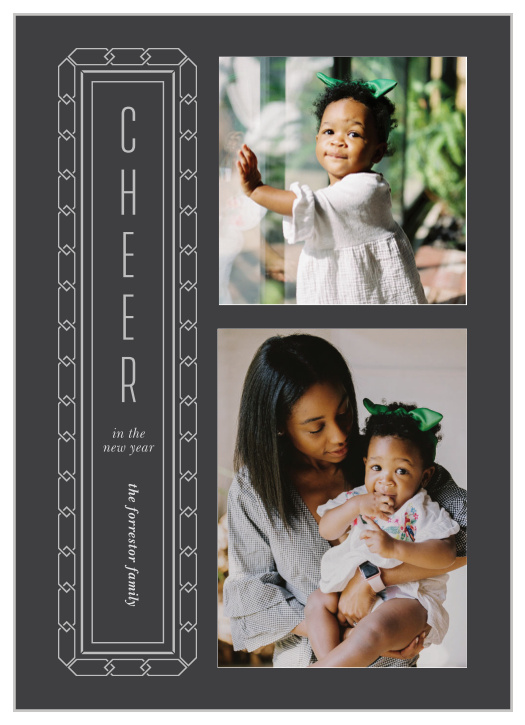 Ring in the new year with our Silver Links Holiday Cards!