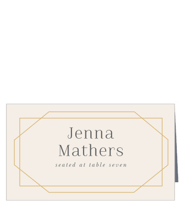 Family and friends will have no issue finding their seats for the reception with the help of our Deco Dream Place Cards.