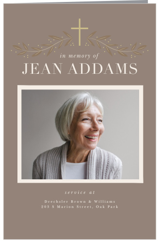 Outline every step of the memorial service with our Laurel Cross Memorial Book Fold Programs.