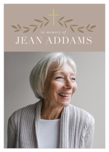 Our Laurel Cross Memorial Prayer Cards serve as a tribute to the recently departed at their memorial.