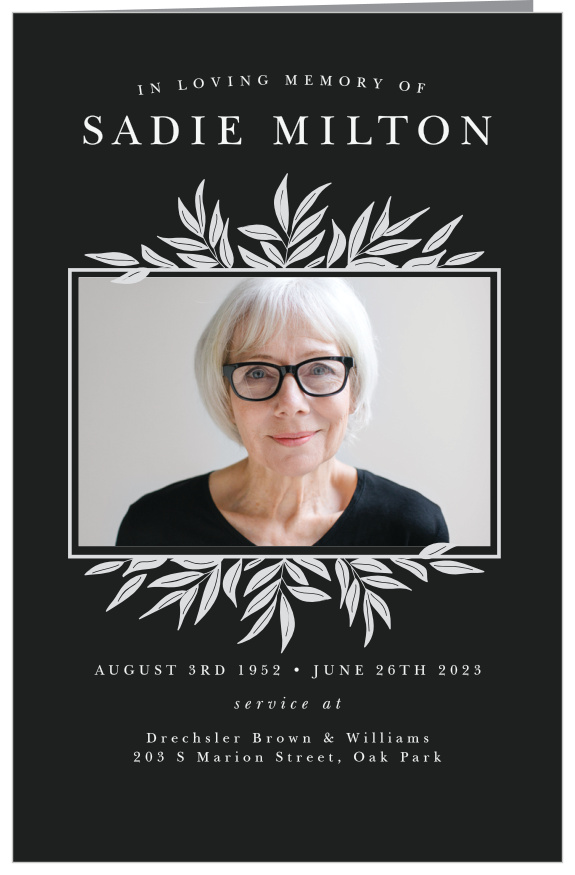 Our Silver Frame Memorial Book Fold Programs outline everything so everyone can stay informed about the entire funeral service.