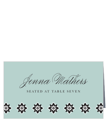Organize your guests in style, with our Vintage Elegance Place Cards!