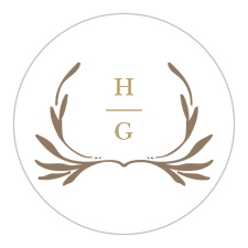 It’s all in the details. Our Monogrammed Minimalist wedding stickers are the perfect accessory for adding that extra touch to your wedding items.