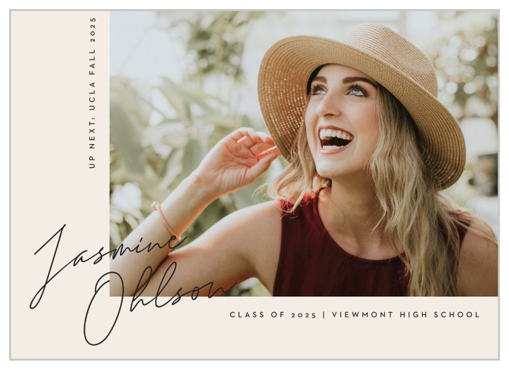 Let family and friends know of your academic news with our Corner Signature Graduation Announcements.