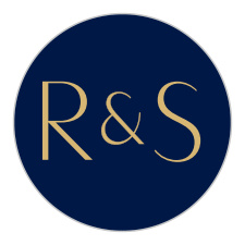 Add the perfect touch to the envelopes that will be sent out to your guests with our Arched Brushstrokes Wedding Arch Stickers.