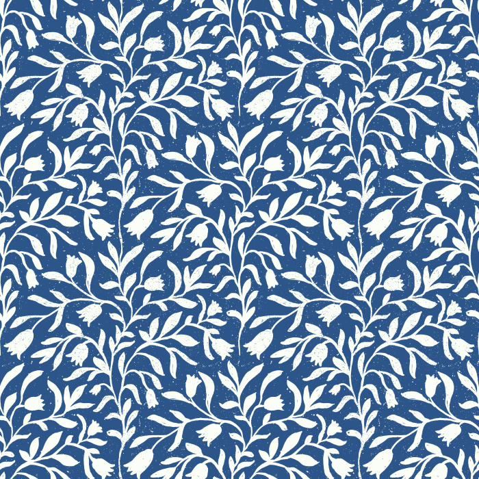 Add soft elegance to your space with our Floral Lace wallpaper, a delicate botanical pattern featuring climbing leafy vines in a gentle taupe on cream.