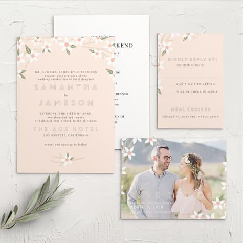 Darling Daisies Wedding Invitations