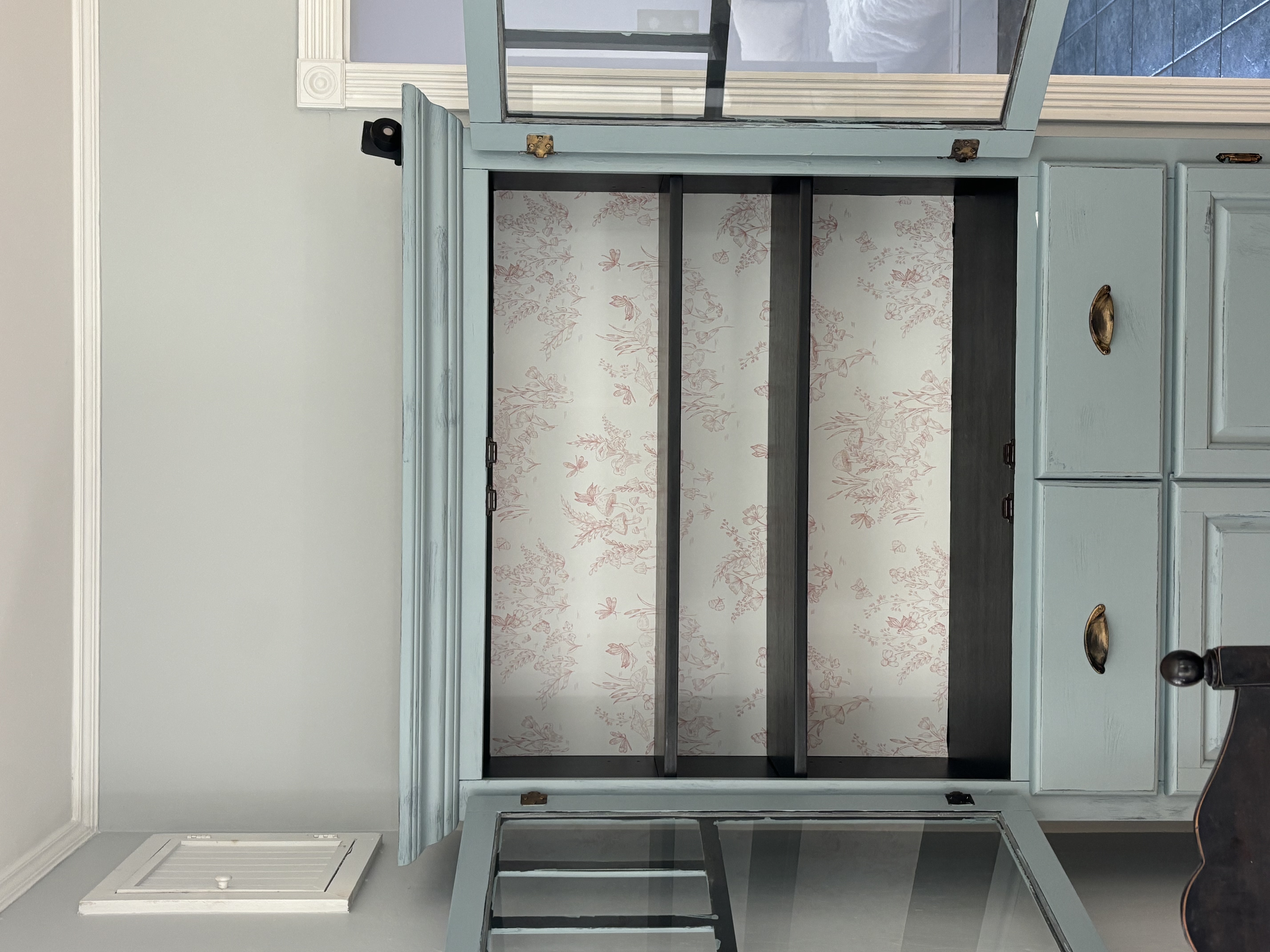 Review preview by Robin