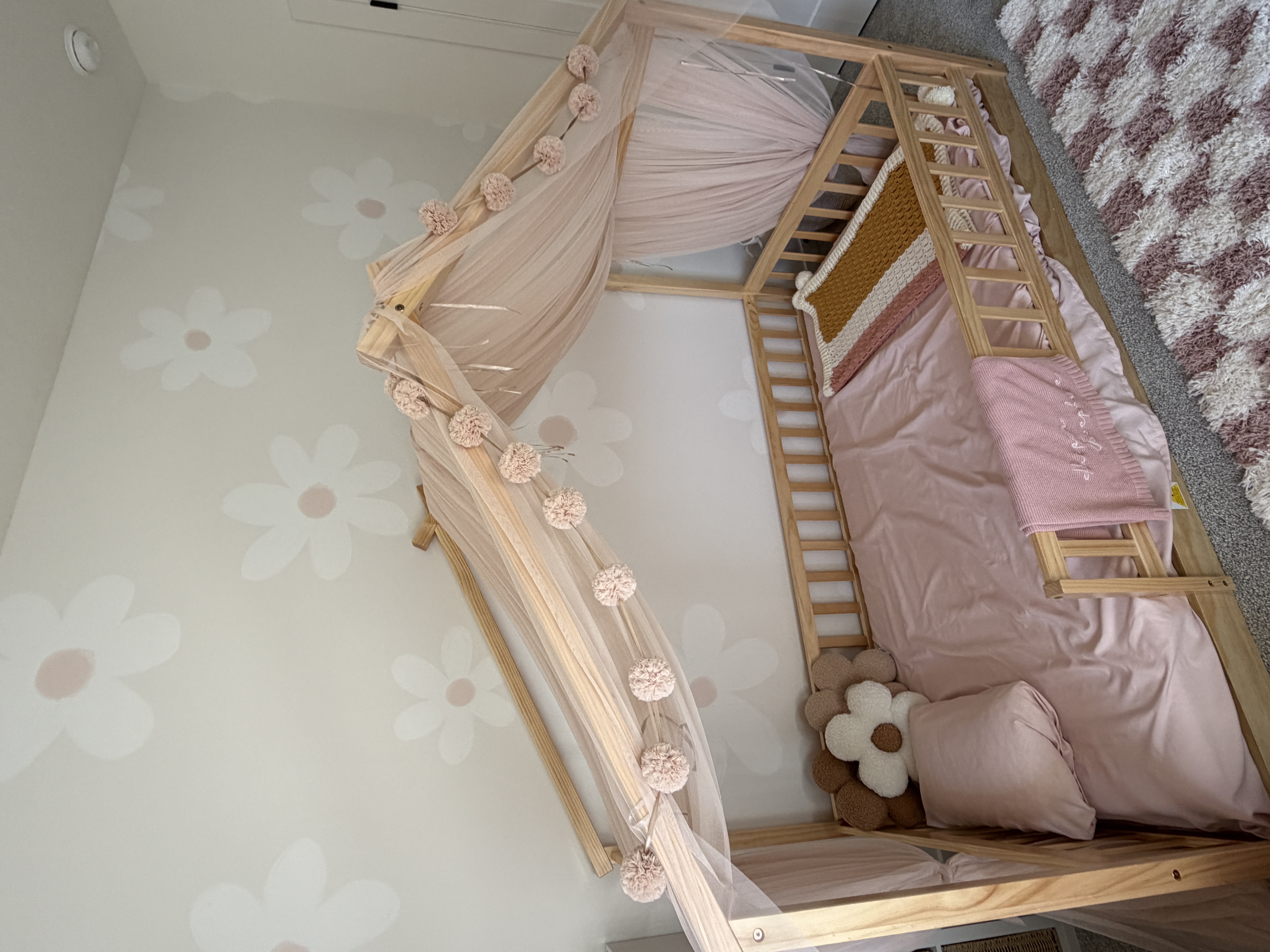 Review preview by Ariel